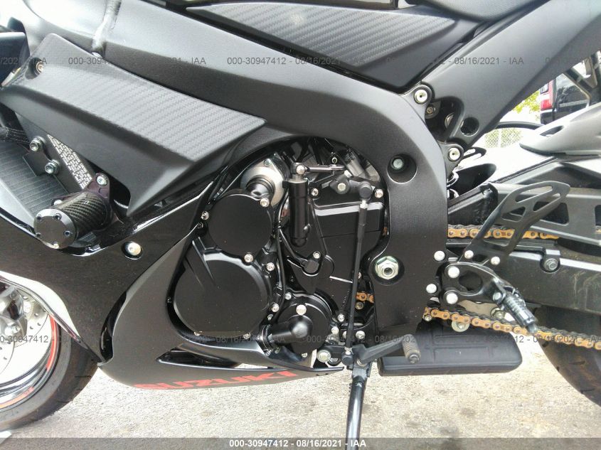 2019 SUZUKI GSX-R750 JS1GR7MA5K7101023