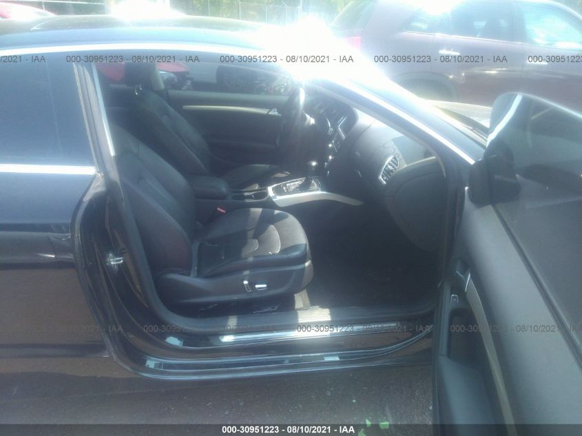2013 AUDI A5 PREMIUM WAUCFAFR6DA047859