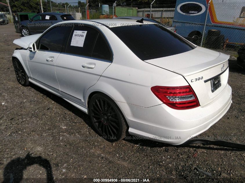 2014 MERCEDES-BENZ C-CLASS C 300 WDDGF8AB5EA941138