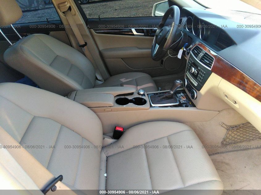 2014 MERCEDES-BENZ C-CLASS C 300 WDDGF8AB5EA941138