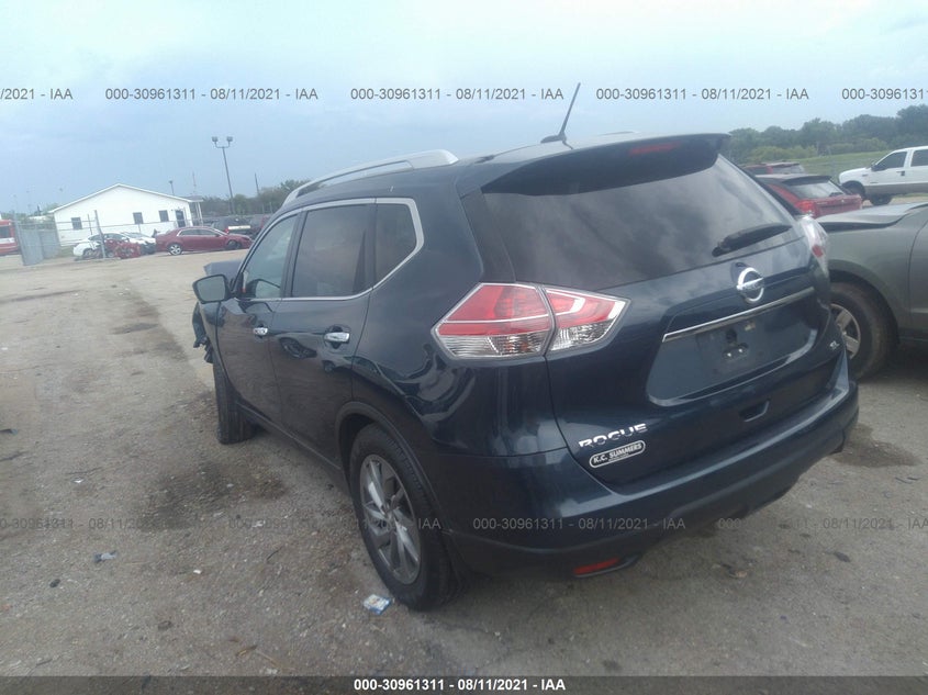 2015 NISSAN ROGUE VIN: 5N1AT2MT2FC832924