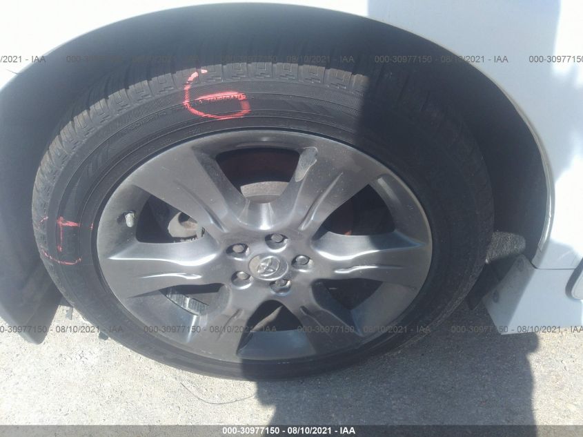 2015 TOYOTA SIENNA SE 5TDXK3DC0FS578524