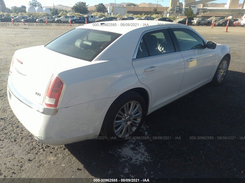2014 CHRYSLER 300 VIN: 2C3CCARG8EH132876
