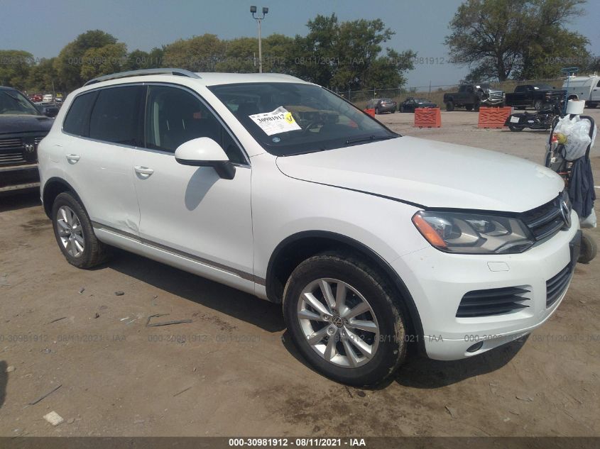 2014 VOLKSWAGEN TOUAREG SPORT WVGEF9BP7ED012497