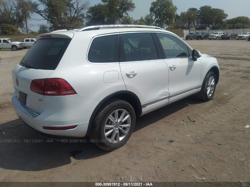 2014 VOLKSWAGEN TOUAREG SPORT WVGEF9BP7ED012497