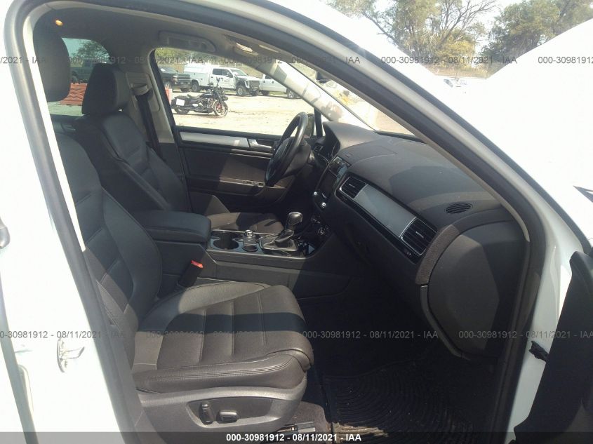 2014 VOLKSWAGEN TOUAREG SPORT WVGEF9BP7ED012497