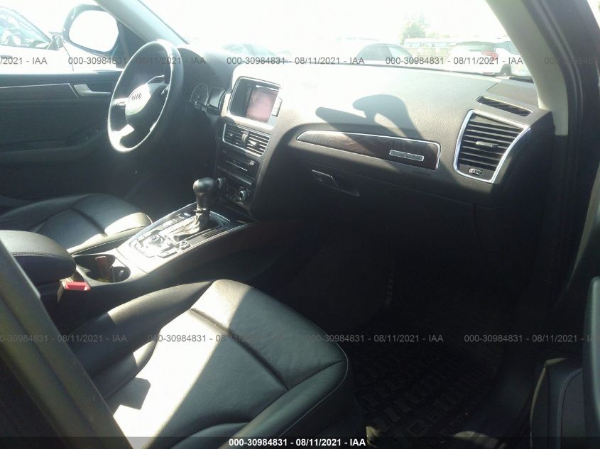 2017 AUDI Q5 PREMIUM WA1C2AFP9HA072025