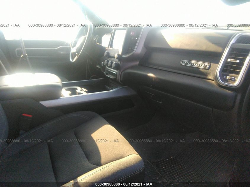 2019 RAM 1500 BIG HORN/LONE STAR 1C6SRFFT1KN529392