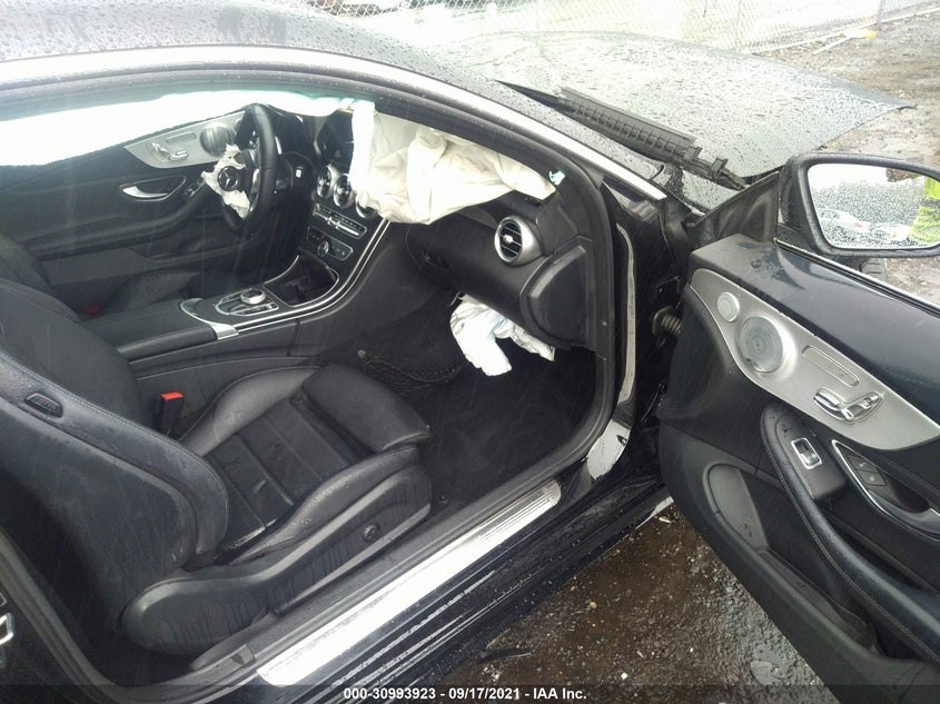 Auction sale of the 2019 MERCEDES BENZ C CLASS , vin: WDDWJ8EB9KF843328, lot number: 30993923