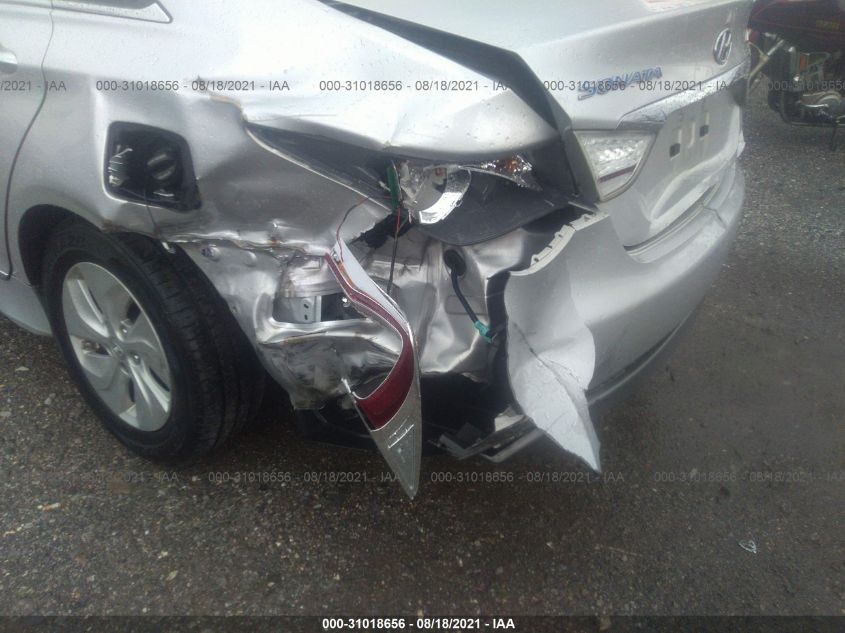 2013 HYUNDAI SONATA HYBRID KMHEC4A43DA100529