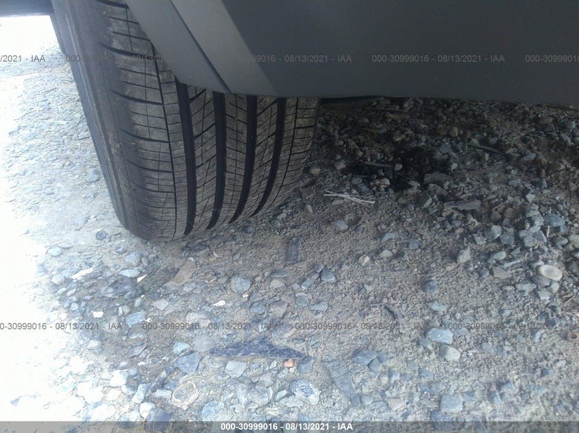 Auction sale of the 2021 VOLKSWAGEN ATLAS , vin: 1V2TR2CA4MC563526, lot number: 30999016