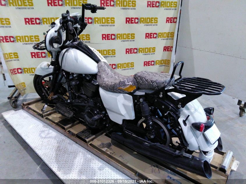 2020 HARLEY-DAVIDSON FLHXS 1HD1KRP15LB609268