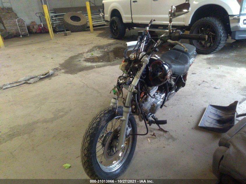 2005 SUZUKI GZ250 VTTNJ48A752102105