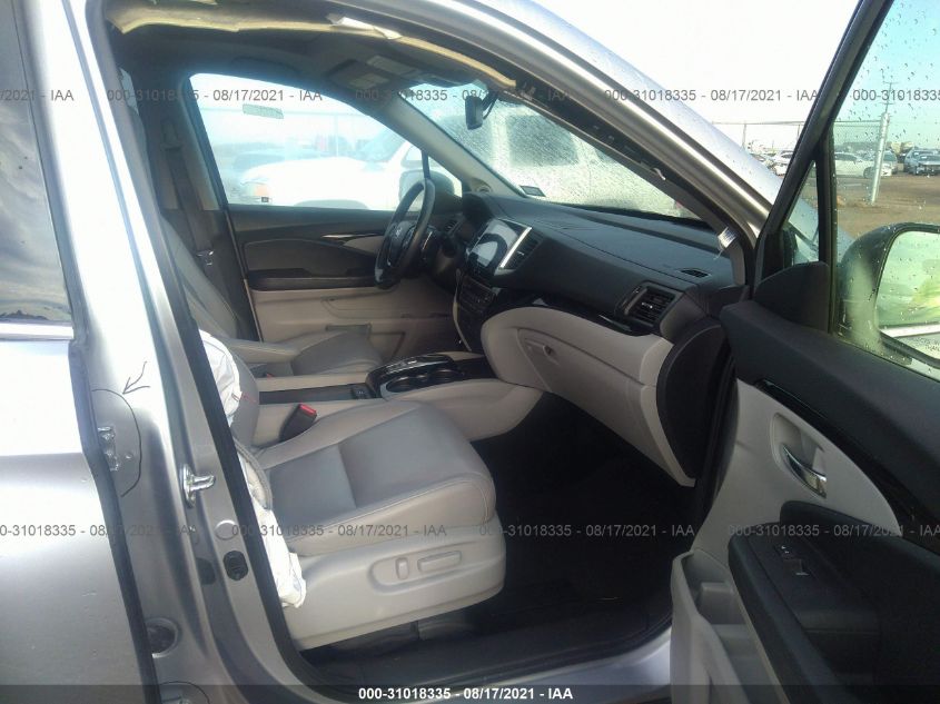 2017 HONDA PILOT TOURING 5FNYF5H98HB006840