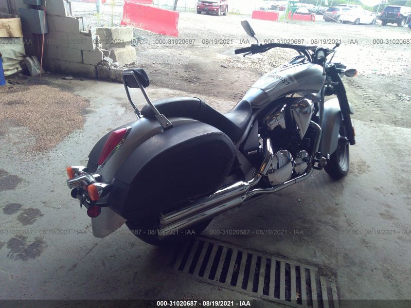 2014 HONDA VT1300 CT JH2SC6676EK400185