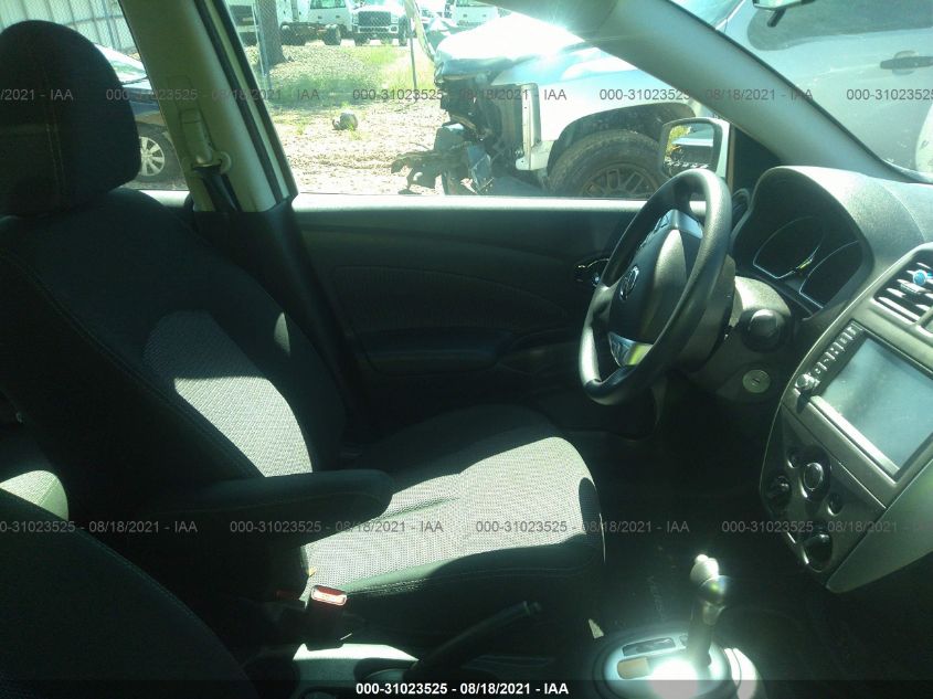 2019 NISSAN VERSA SEDAN SV 3N1CN7AP0KL831221