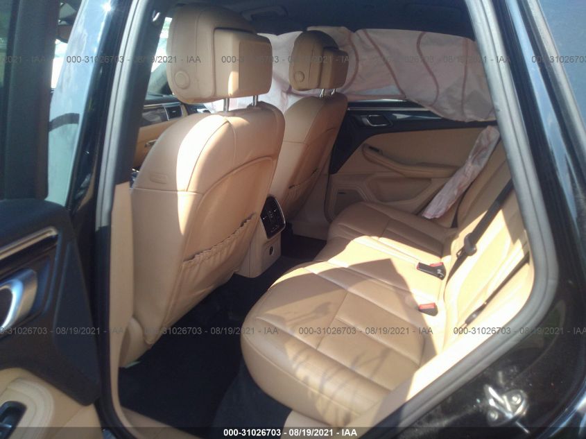 2018 PORSCHE MACAN WP1AA2A55JLB02996