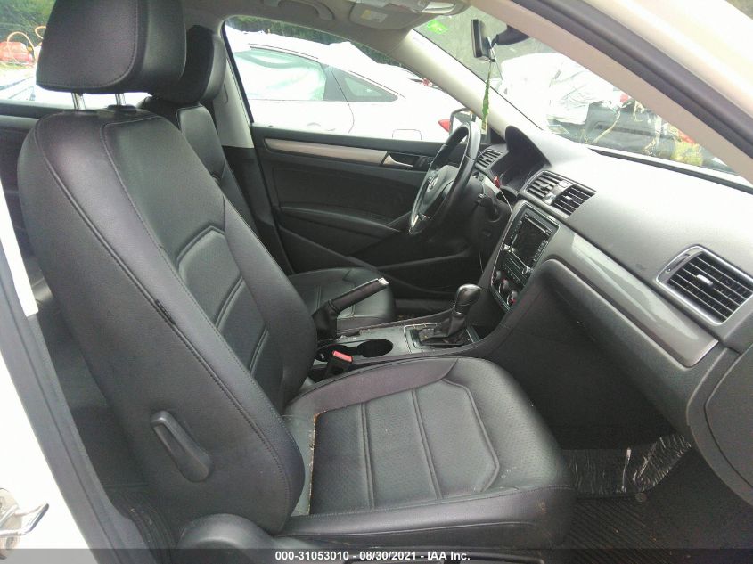 2015 VOLKSWAGEN PASSAT 1.8T LIMITED EDITION 1VWAS7A36FC109020