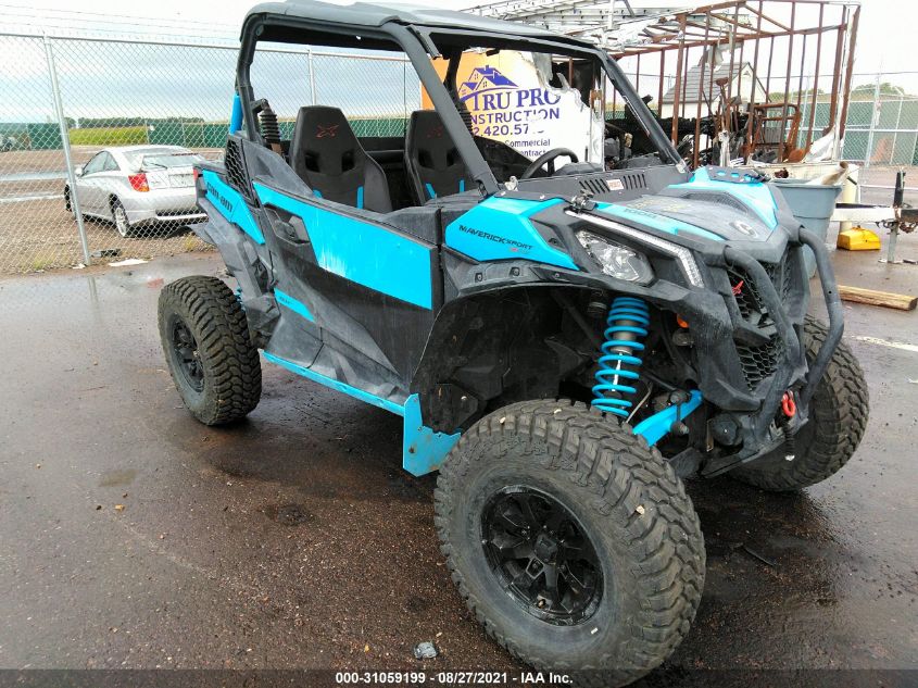 2019 CAN-AM MAVERICK SPORT X RC 1000R 3JB1PAX49KK000270