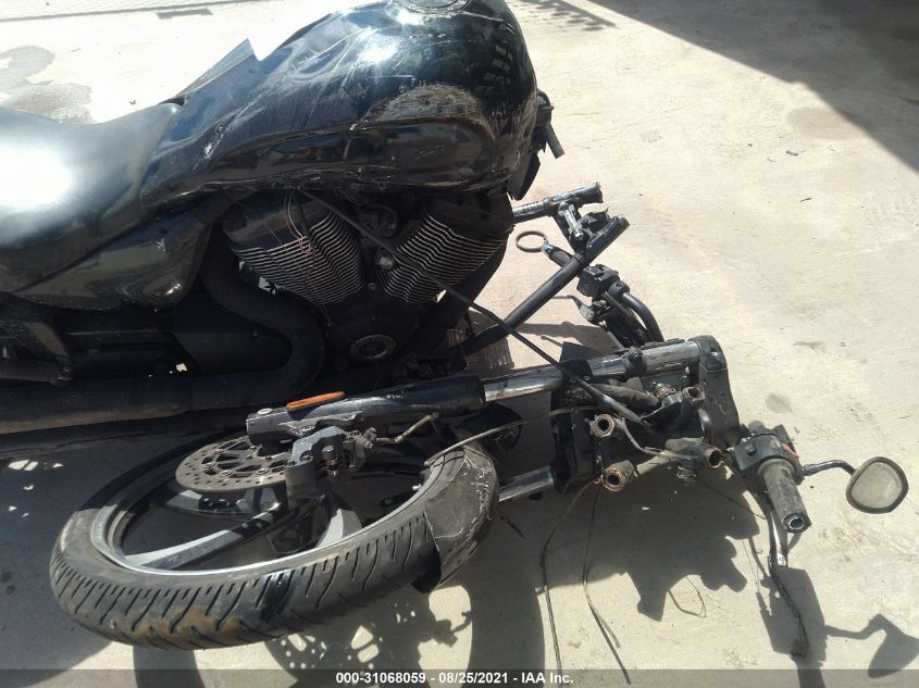 2014 VICTORY MOTORCYCLES VEGAS 8-BALL 5VPGA36N8E3029334