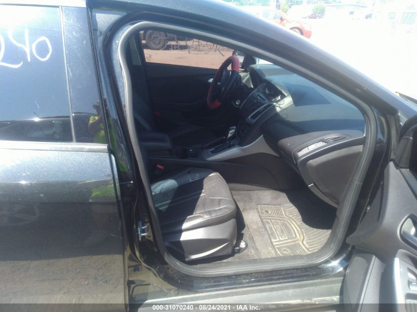 2014 FORD FOCUS SE 1FADP3F20EL275127