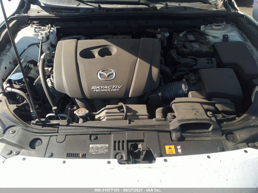 2017 MAZDA MAZDA3 5-DOOR SPORT 3MZBN1K79HM118158