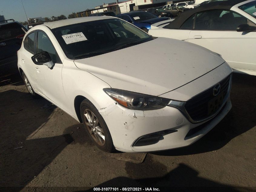 2017 MAZDA MAZDA3 5-DOOR SPORT 3MZBN1K79HM118158