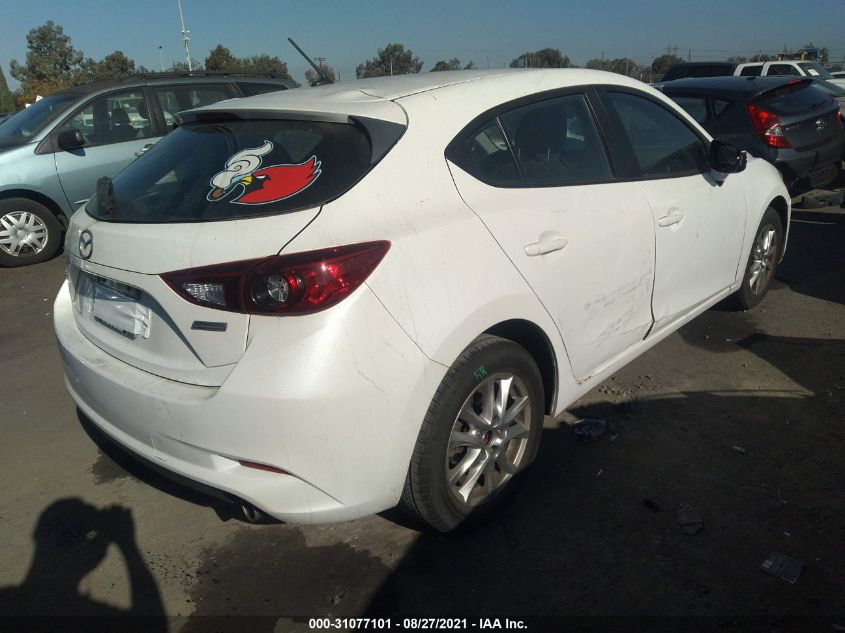 2017 MAZDA MAZDA3 5-DOOR SPORT 3MZBN1K79HM118158