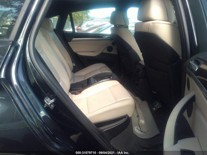 BMW X6 2011