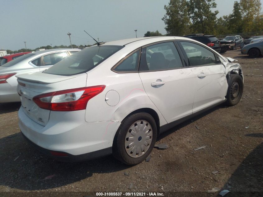 2014 FORD FOCUS SE 1FADP3F25EL393660