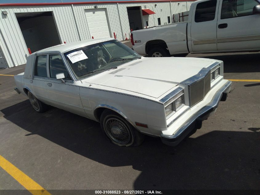 1C3BF66P8JW142582 Chrysler Fifth Avenue Photo 1