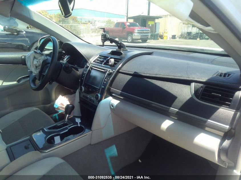 2014 TOYOTA CAMRY HYBRID LE/XLE/SE LIMITED EDITION 4T1BD1FK0EU126642