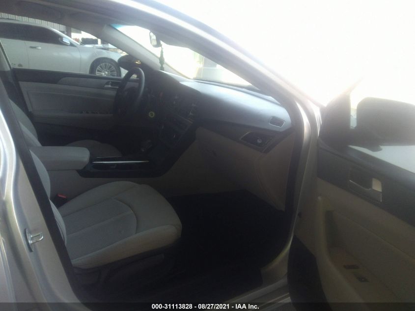 2015 HYUNDAI SONATA 2.4L SE 5NPE24AF3FH202997
