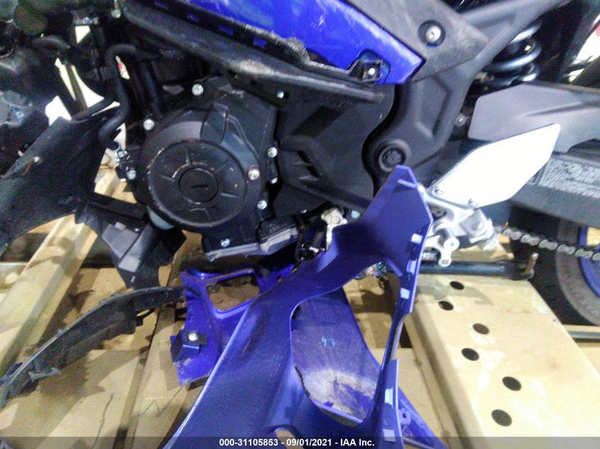 2020 YAMAHA YZFR3 A MH3RH18Y5LK004328
