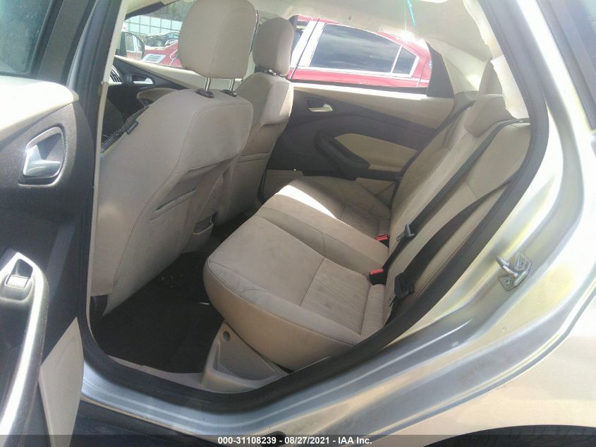 2016 FORD FOCUS SE 1FADP3F26GL401820