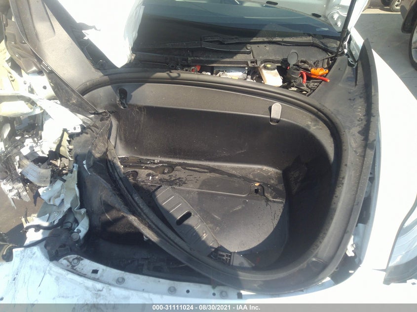 Auction sale of the 2019 TESLA MODEL 3 , vin: 5YJ3E1EA0KF485783, lot number: 31111024