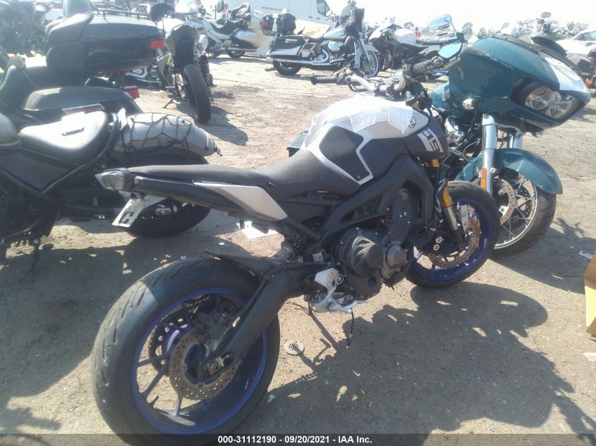 2015 YAMAHA FZ09 C JYARN33Y4FA001615