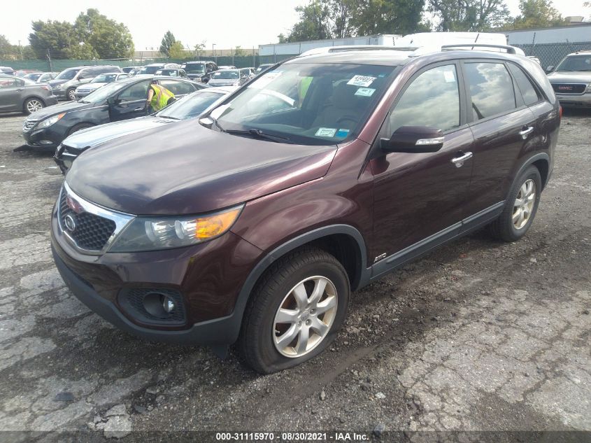 2013 KIA SORENTO LX 5XYKTDA6XDG397713