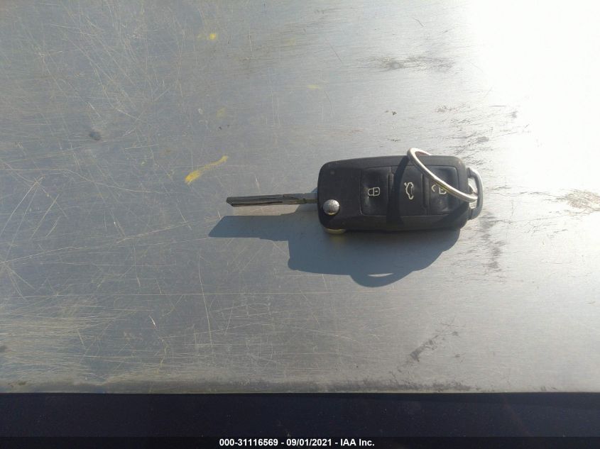 2013 VOLKSWAGEN PASSAT WOLFSBURG EDITION 1VWAP7A36DC134210