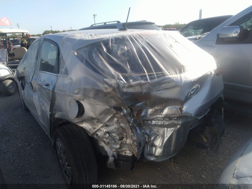 2016 HYUNDAI ELANTRA GT KMHD35LHXGU269418