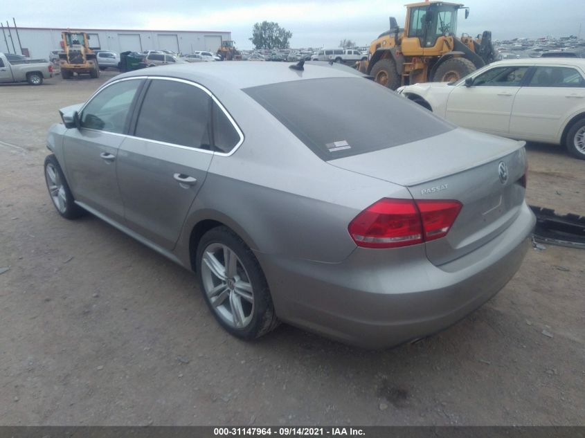 2014 VOLKSWAGEN PASSAT TDI SE W/SUNROOF 1VWBN7A35EC076585