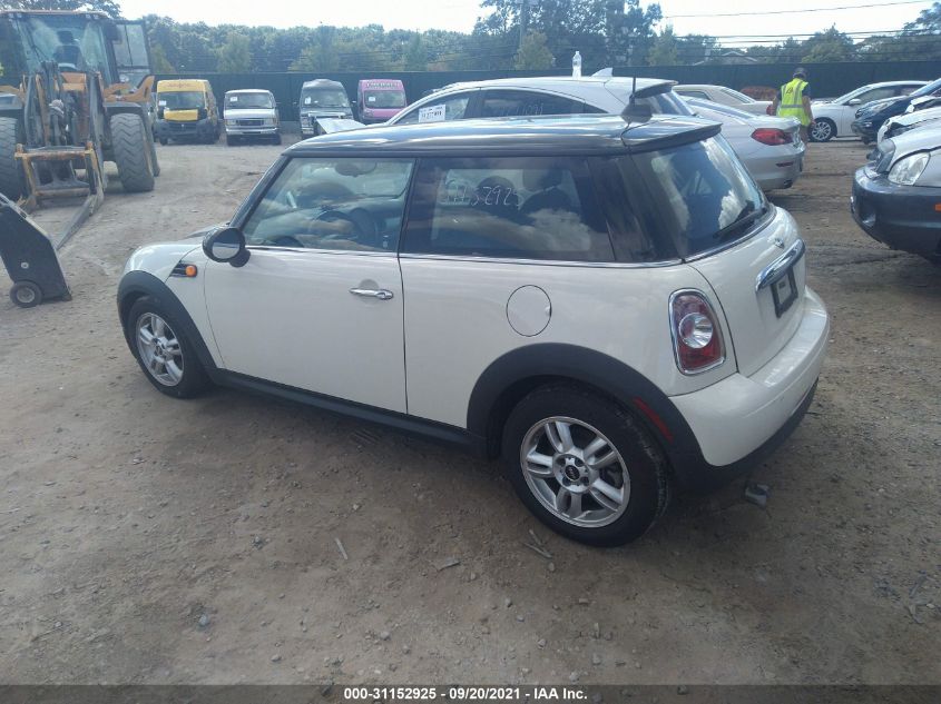 2013 MINI COOPER HARDTOP WMWSU3C54DT546825