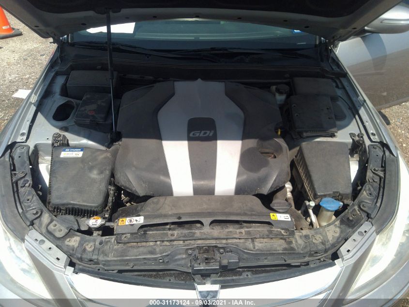 2013 HYUNDAI GENESIS 3.8L KMHGC4DD8DU232432