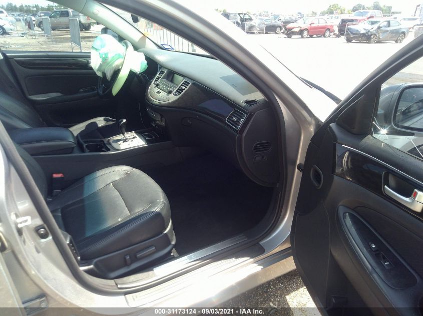 2013 HYUNDAI GENESIS 3.8L KMHGC4DD8DU232432