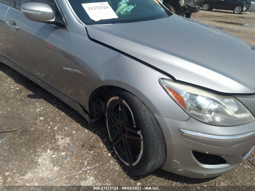 2013 HYUNDAI GENESIS 3.8L KMHGC4DD8DU232432