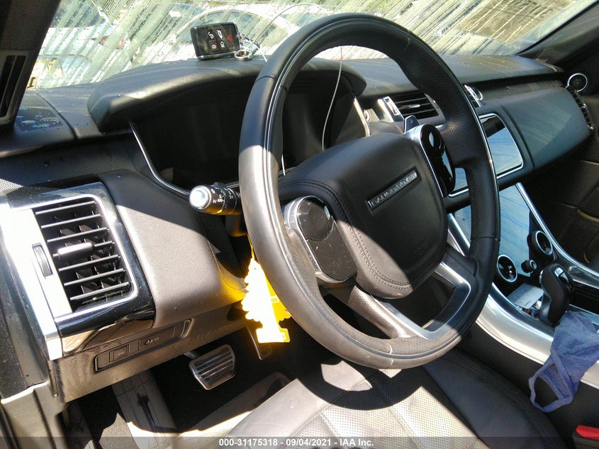Auction sale of the 2021 LAND ROVER RANGE ROVER SPORT , vin: SALWR2SU7MA760253, lot number: 31175318