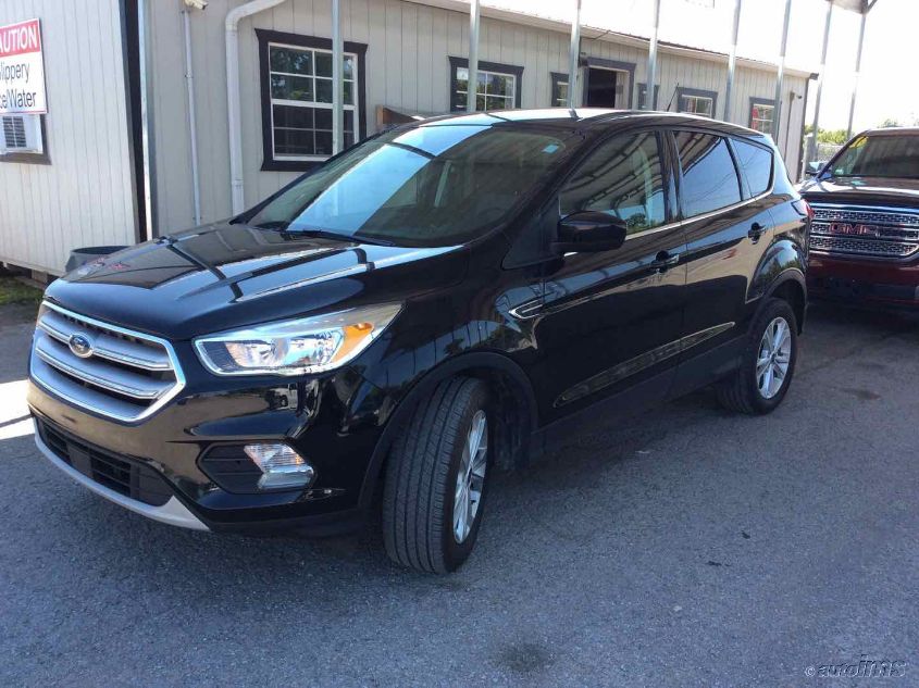 FORD-ESCAPE-1FMCU0GDXKUB33317