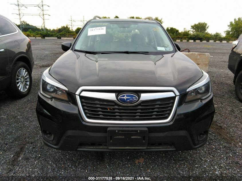 2021 SUBARU FORESTER JF2SKADC6MH501660