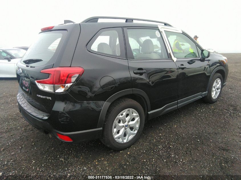 2021 SUBARU FORESTER JF2SKADC6MH501660