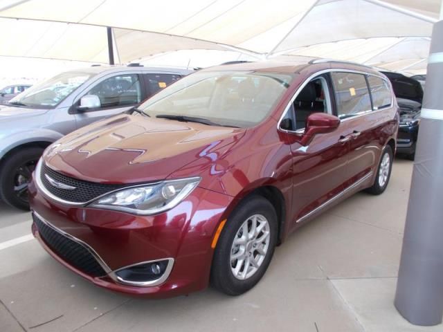 CHRYSLER-PACIFICA-2C4RC1BG0LR125590